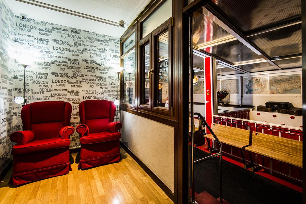 Hostal Escala Luna 살라망카 외부 사진