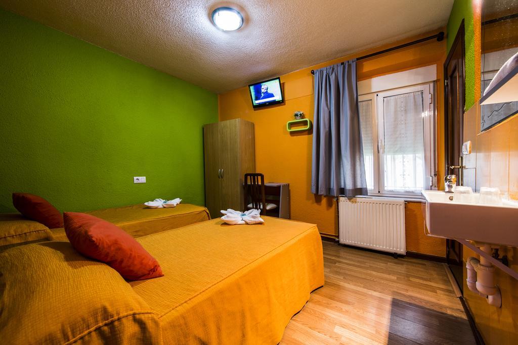 Hostal Escala Luna 살라망카 외부 사진