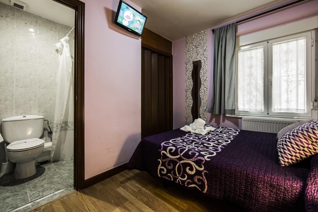 Hostal Escala Luna 살라망카 외부 사진