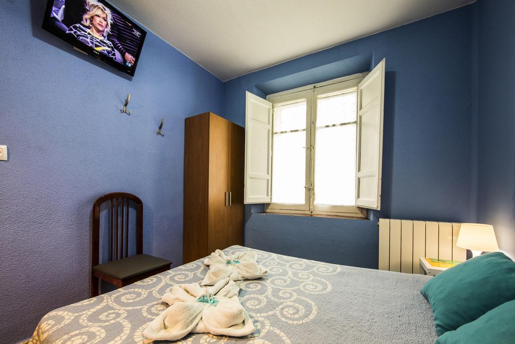 Hostal Escala Luna 살라망카 외부 사진