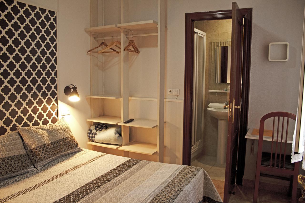 Hostal Escala Luna 살라망카 외부 사진