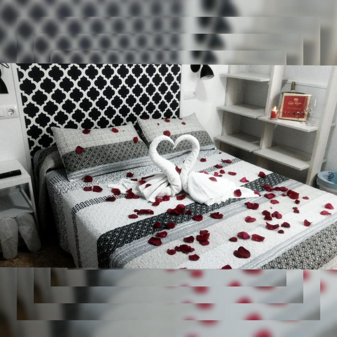 Hostal Escala Luna 살라망카 외부 사진